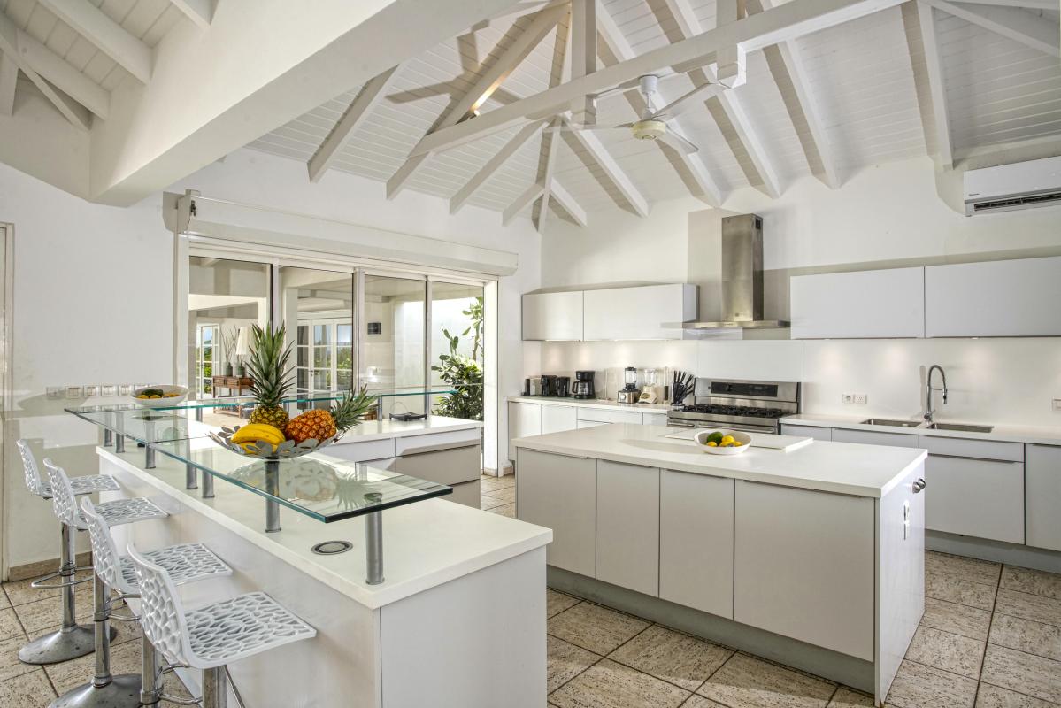 20.Location villa Encore aux Terrres Basses Saint Martin_Cuisine